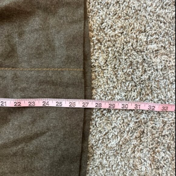 Vintage wool skirt - Picture 2 of 6